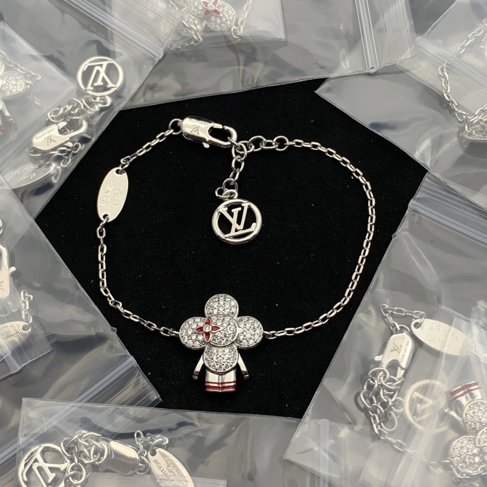 LV bracelet 728