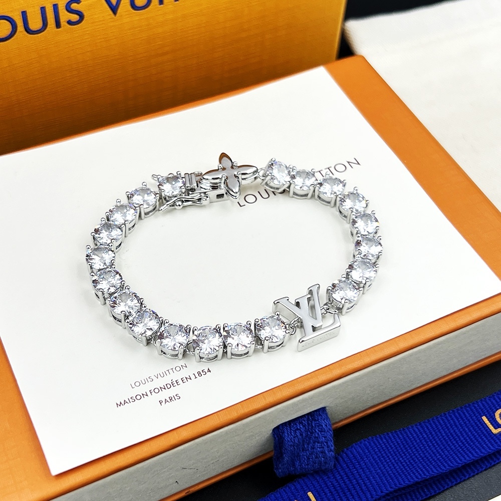 LV bracelet 333