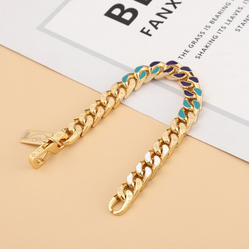 LV bracelet 438