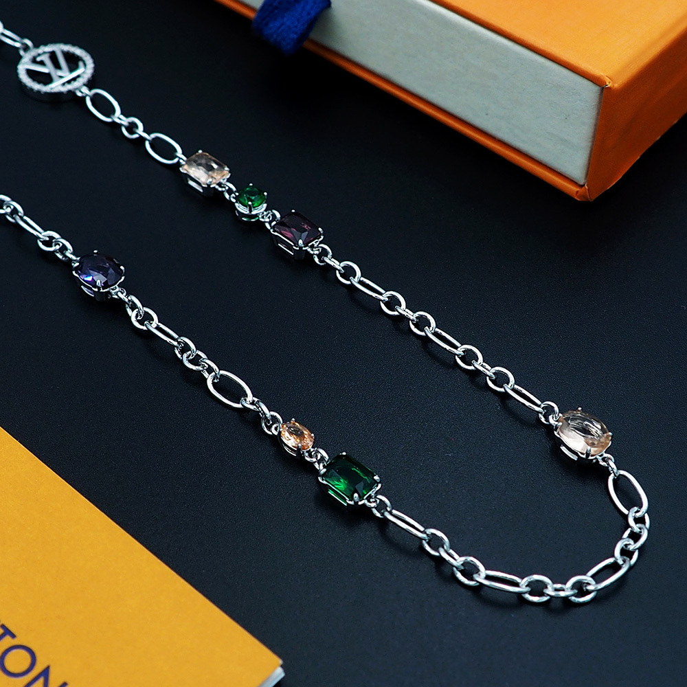 LV necklace 394