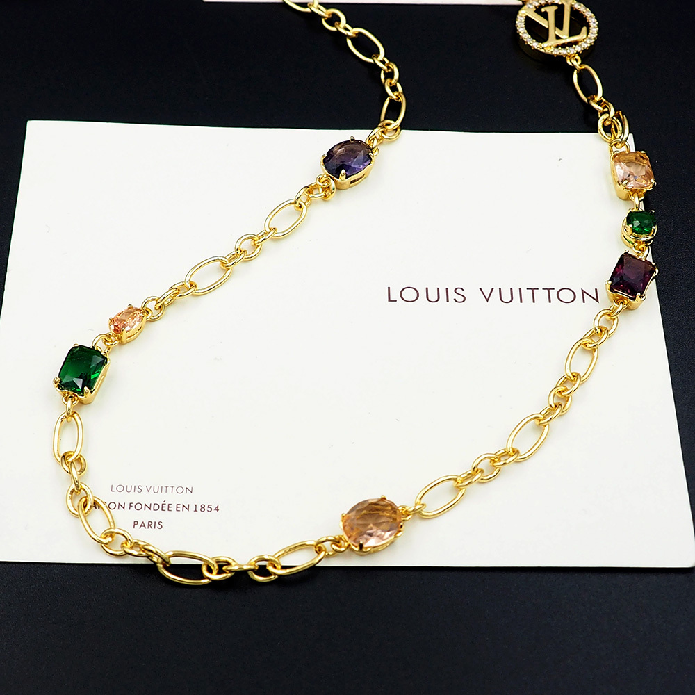 LV necklace 395
