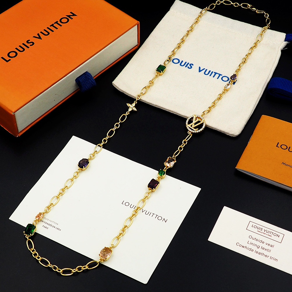 LV necklace 395