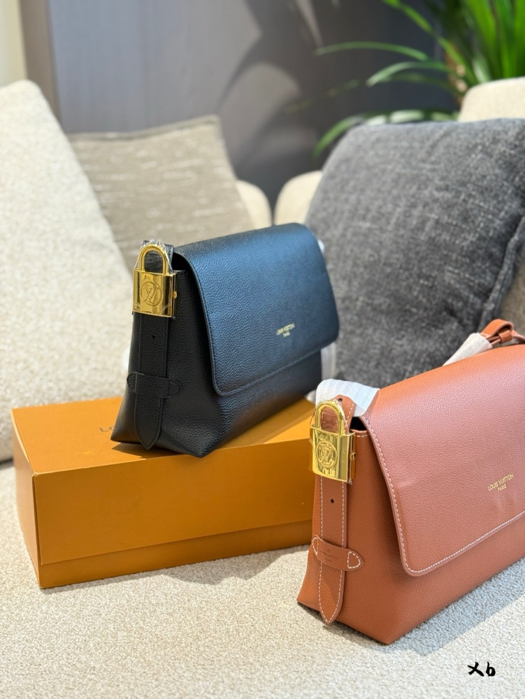 LV bag 1345