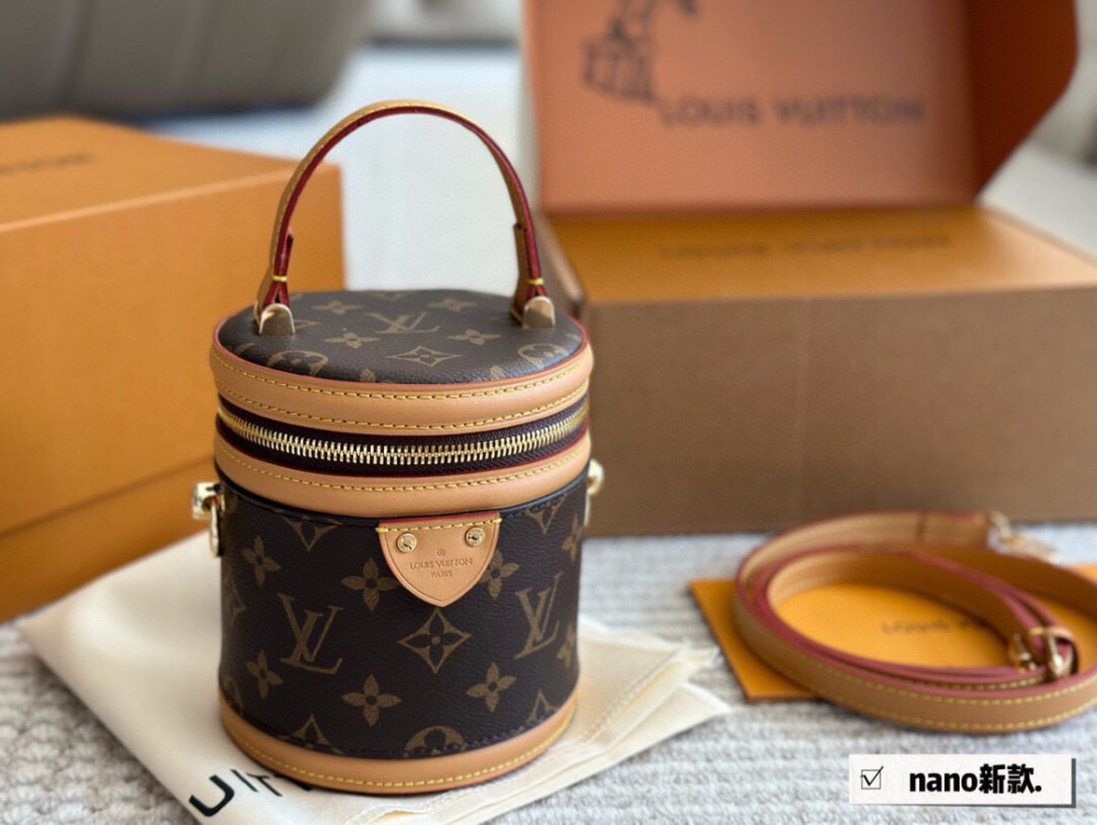 LV bag 1369