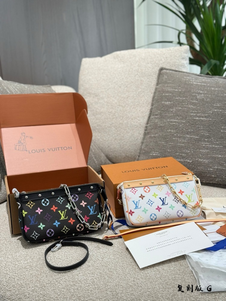 LV bag 1393