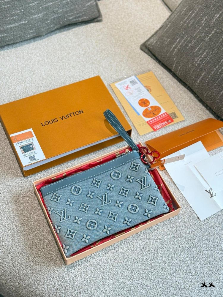 LV bag 1354