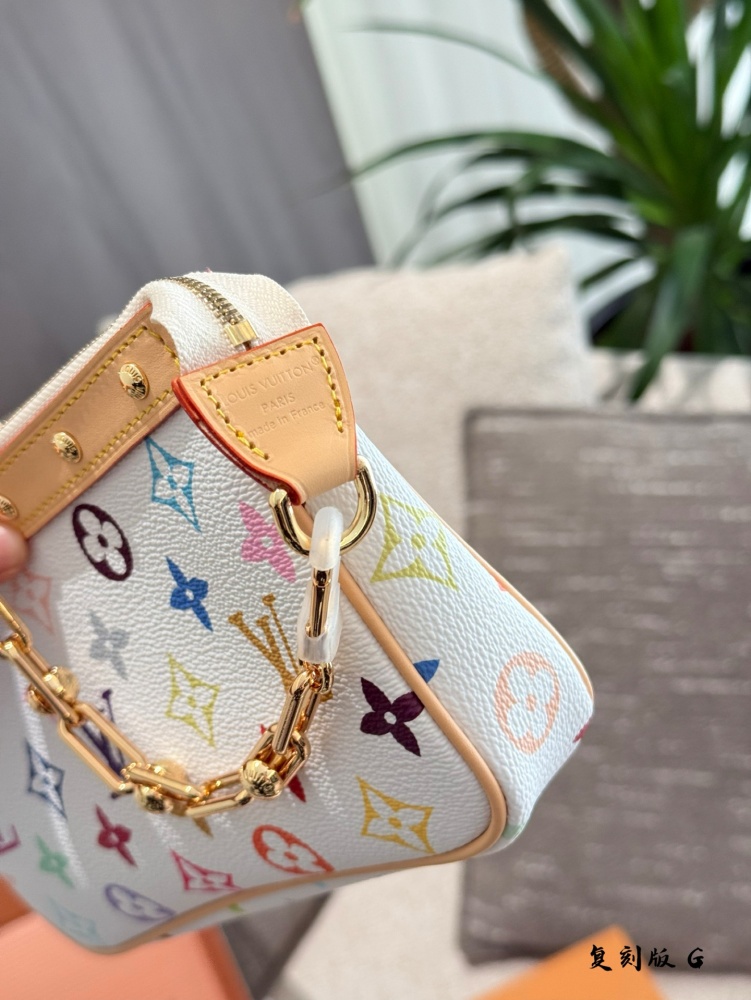 LV bag 1393