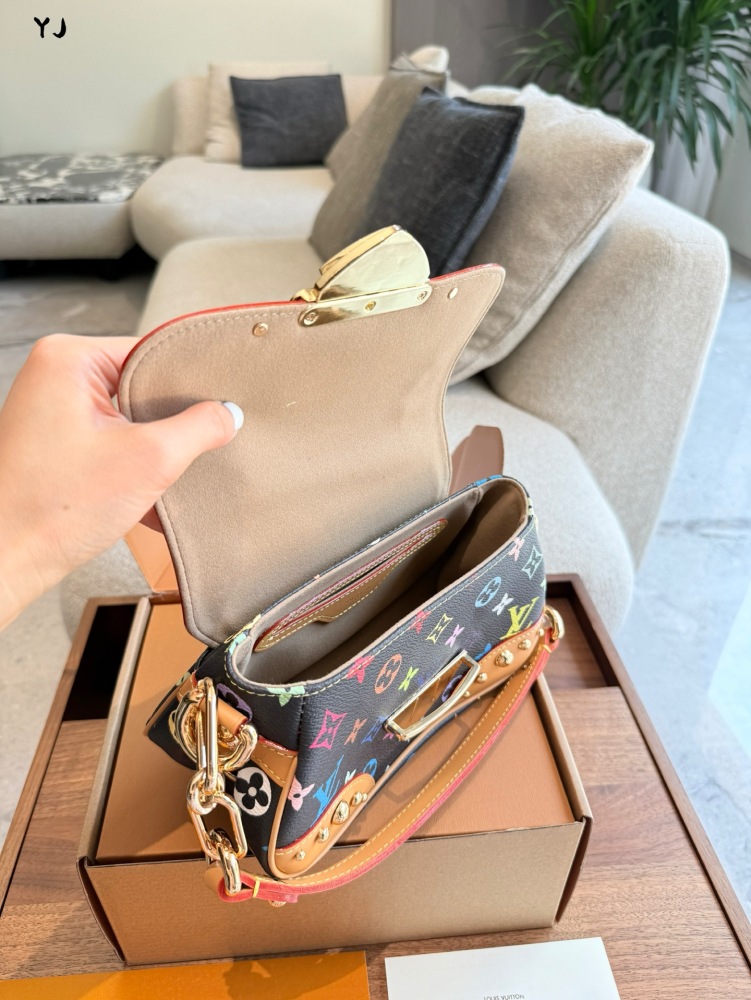 LV bag 1411