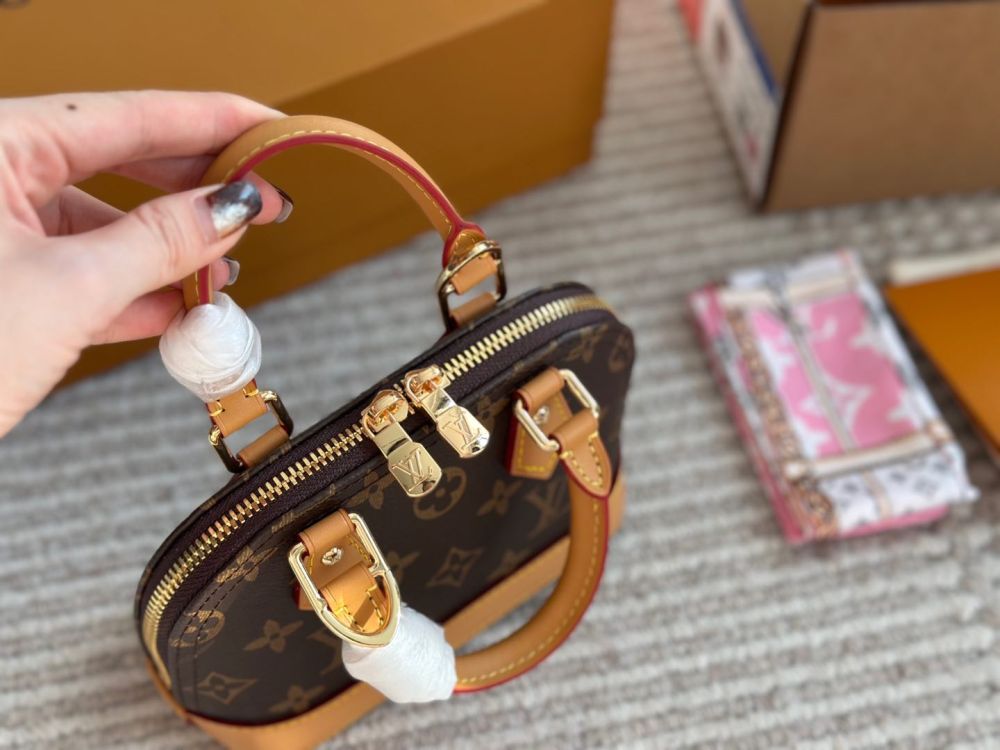 LV bag 1508