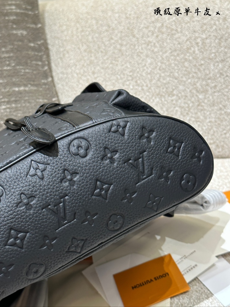 LV bag 1579