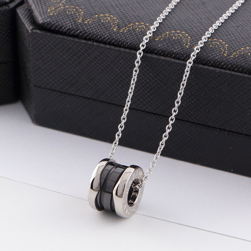 BVLGARI necklace 015