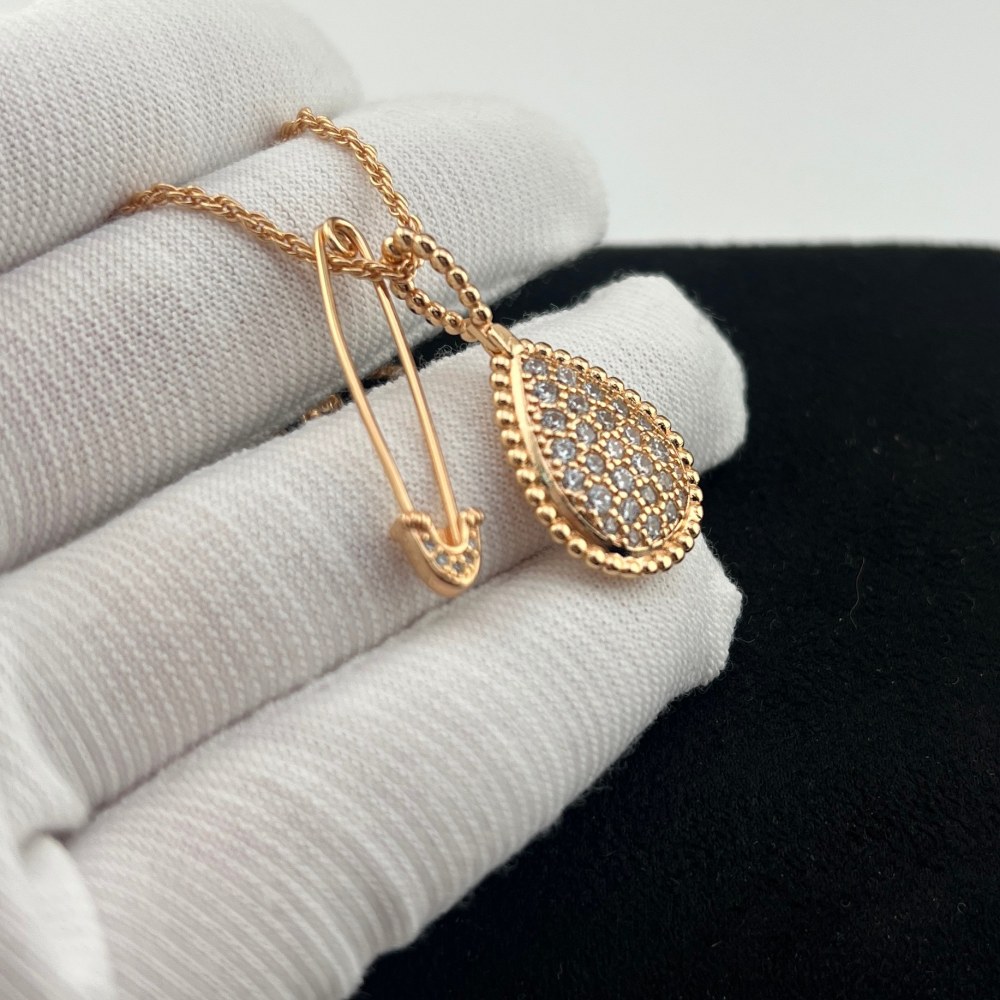 Boucheron necklace 009