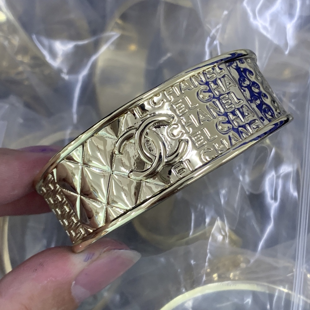 chanel bracelet 664