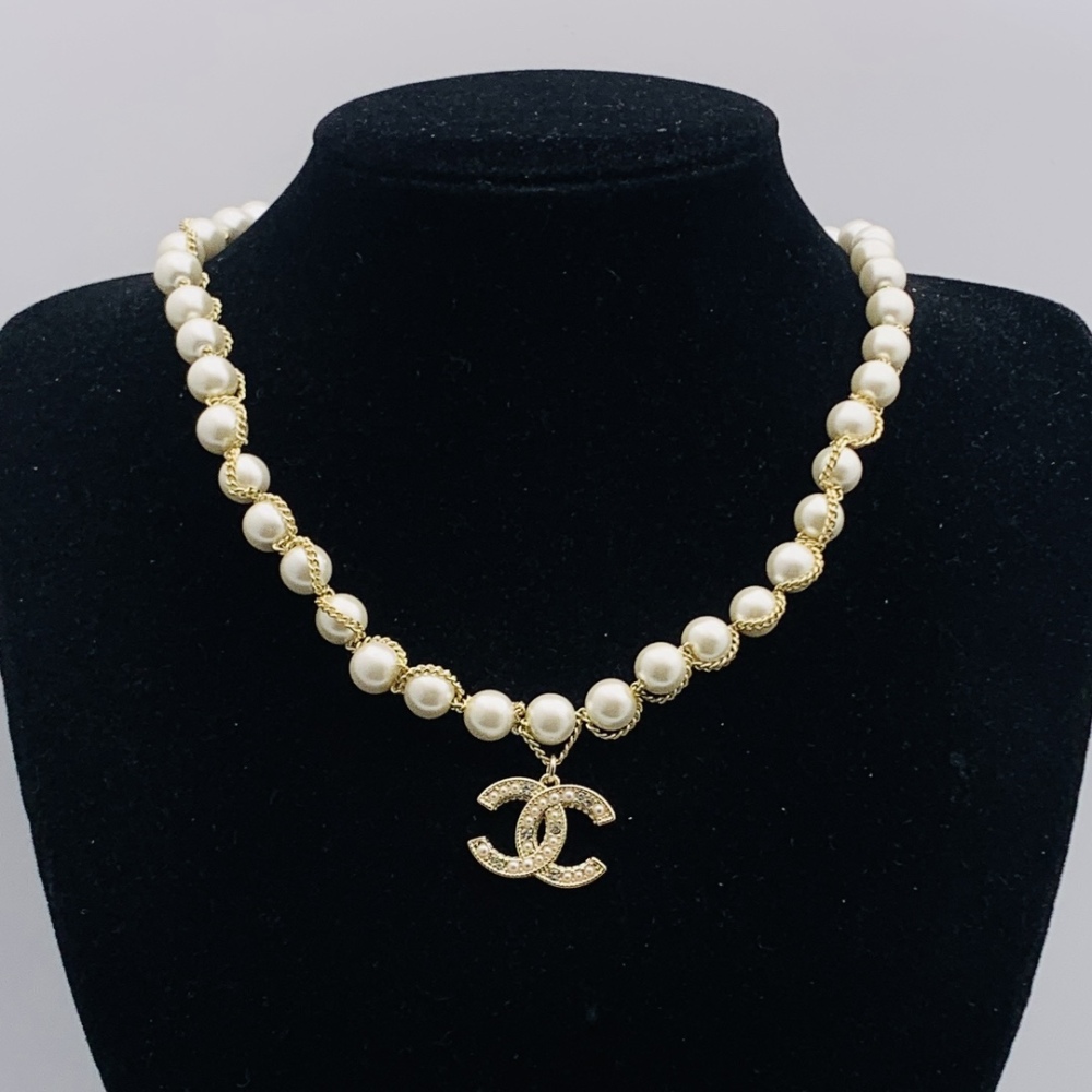 chanel necklace 854
