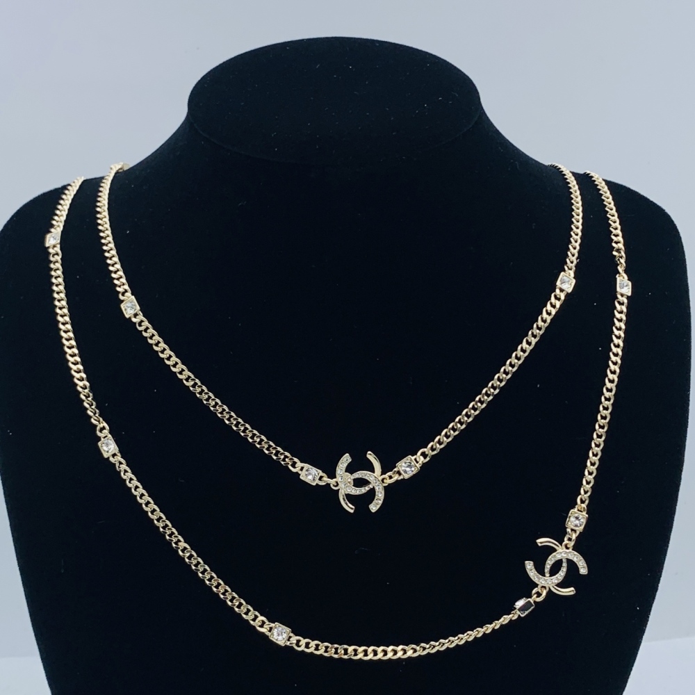 chanel necklace 864