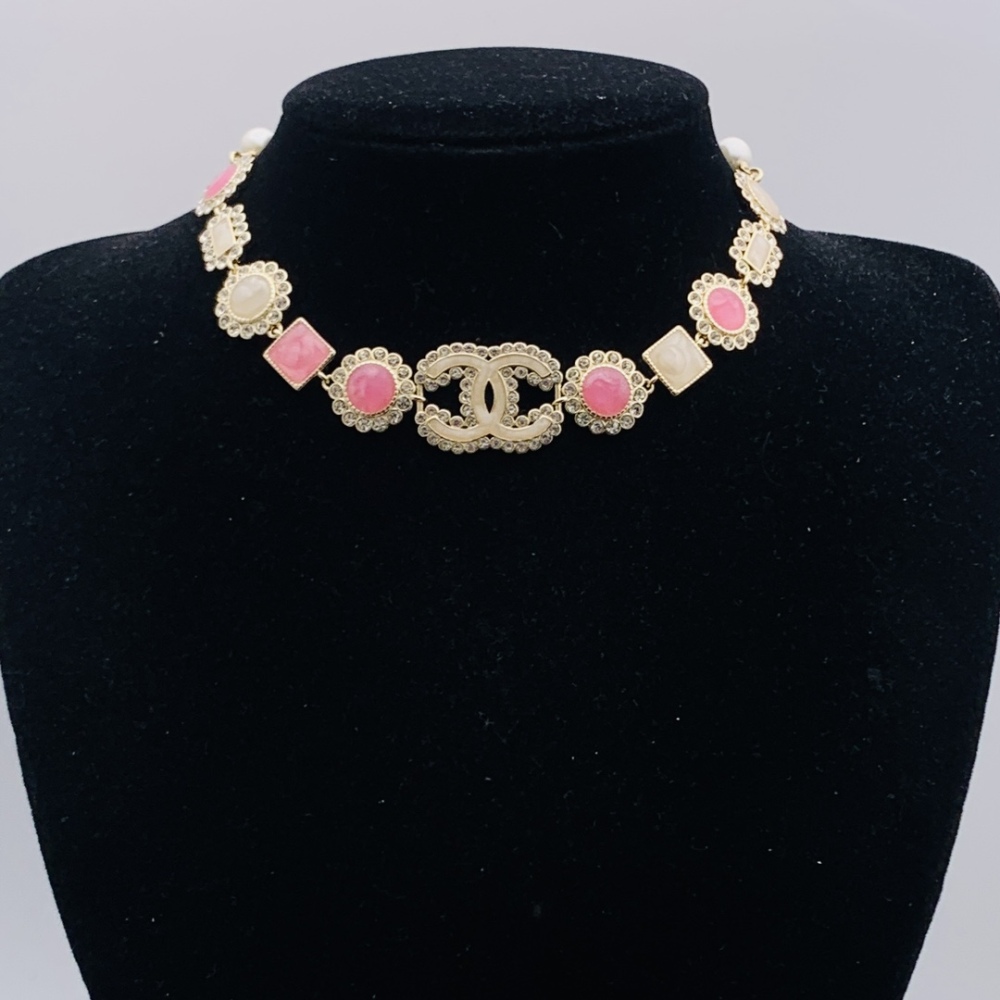 chanel necklace 890