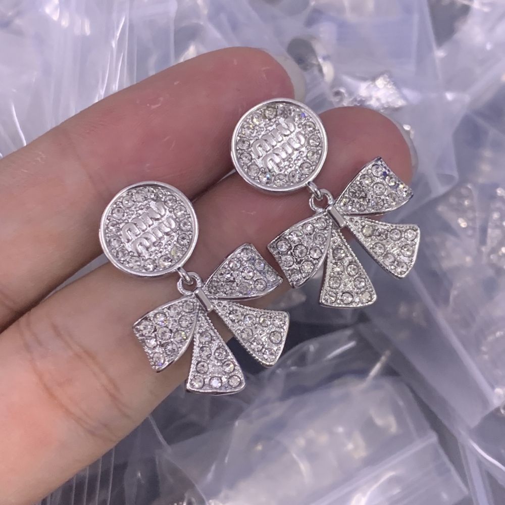 miu miu earrings 039