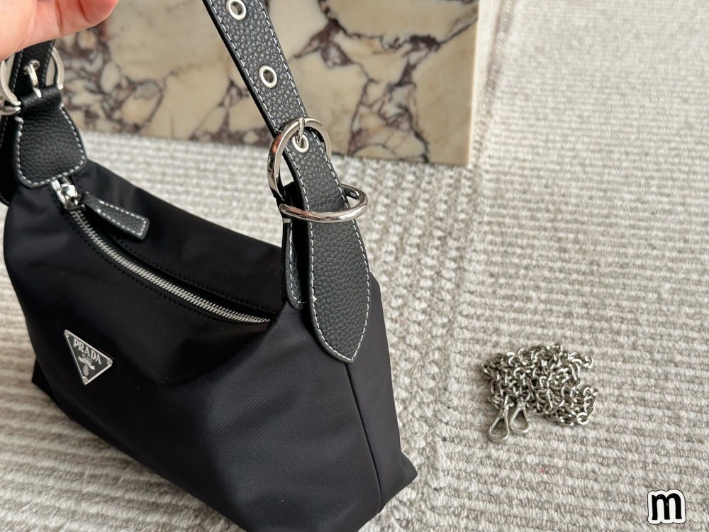 prada bag 046