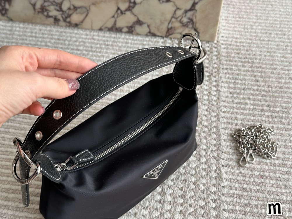 prada bag 046