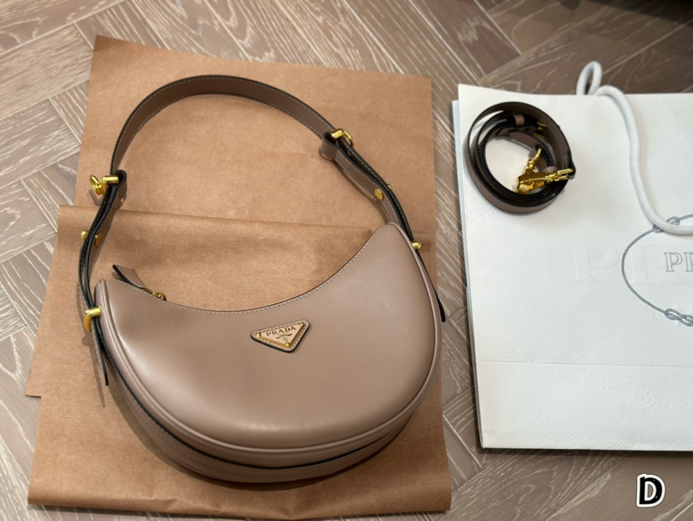 prada bag 081