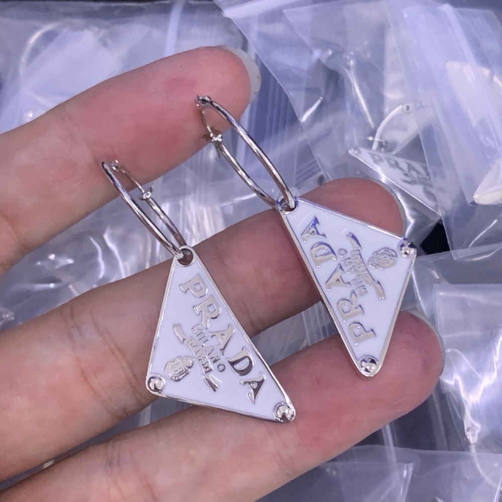 prada earrings 130
