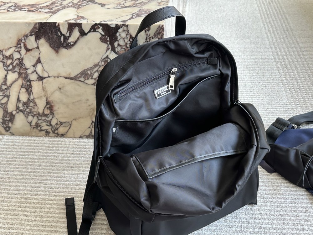 prada bag 095