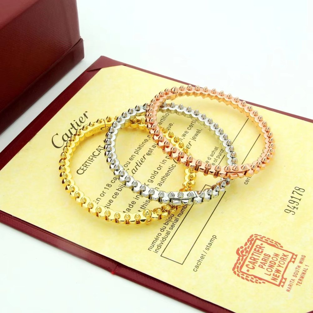 cartier clash bracelet 0013