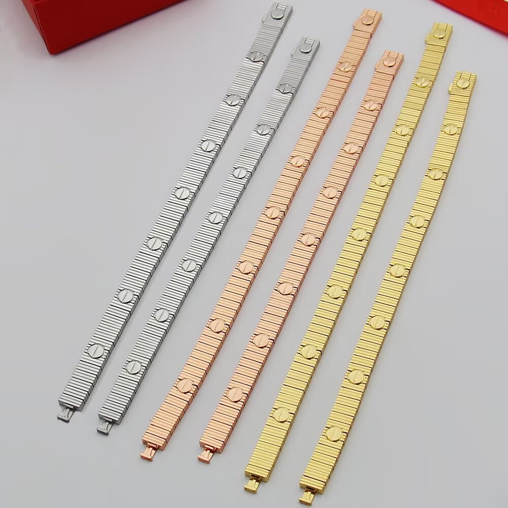 cartier LOVE UNLIMITED bracelet