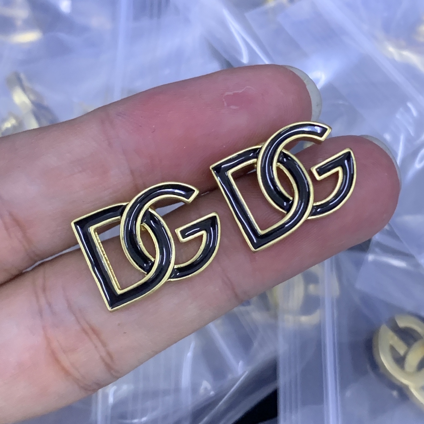 Dolce&Gabbana D&G Rose Gold Logo-Accented Earrings 007