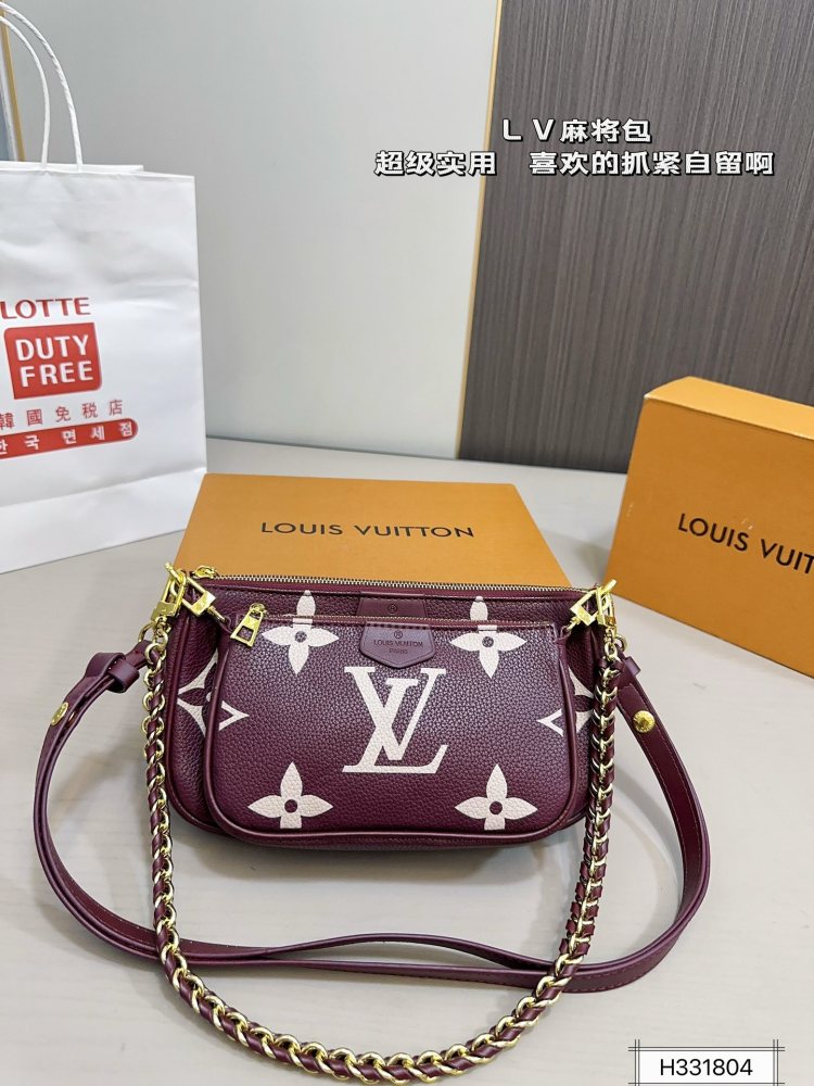 LV Blue Logo-Accented Bag pochetteLV 1620