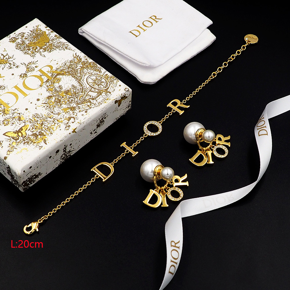 Dior Rose Gold Logo-Accented Earrings 030