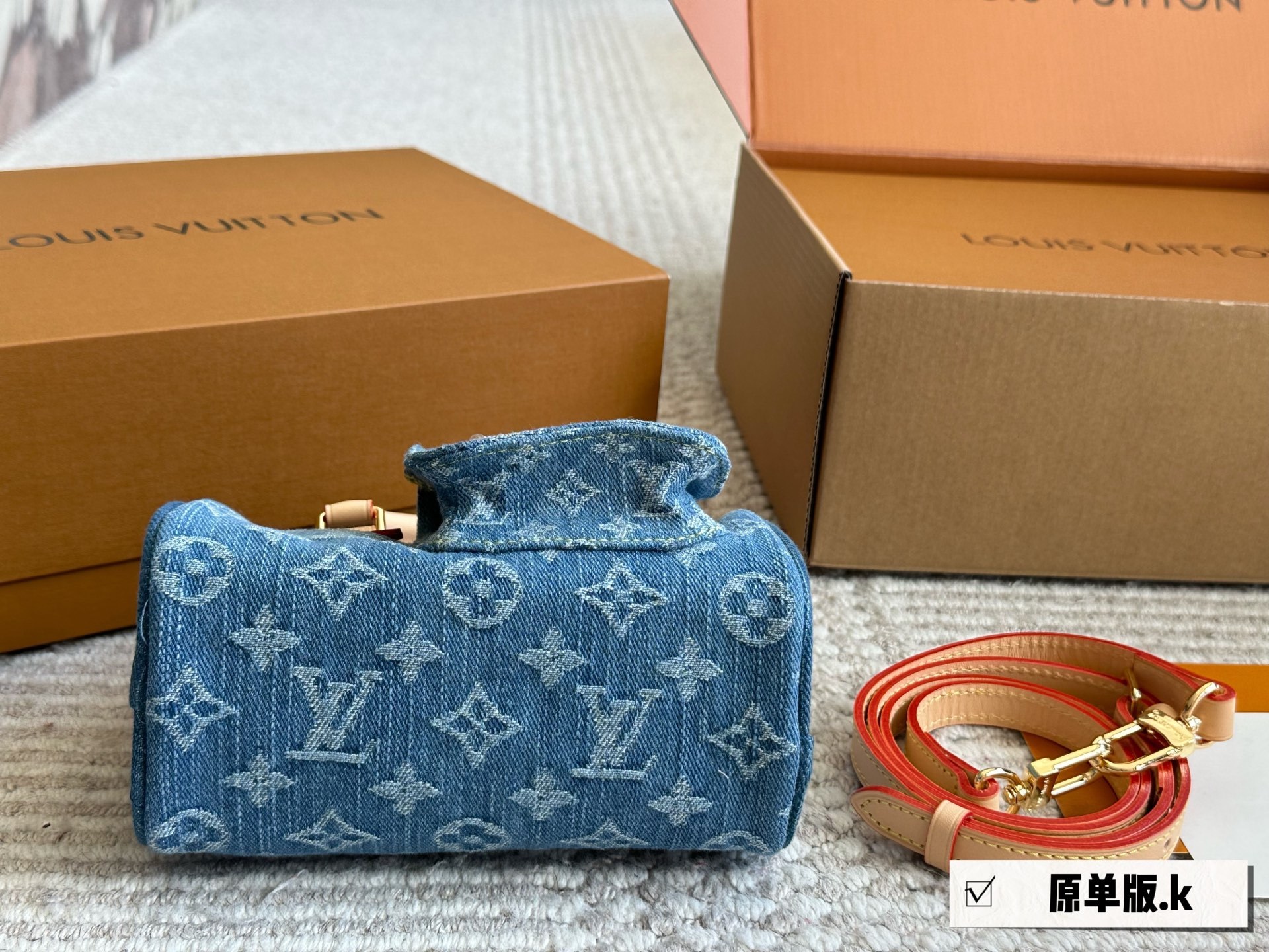 LV Rose Gold Logo-Accented Bag 1293