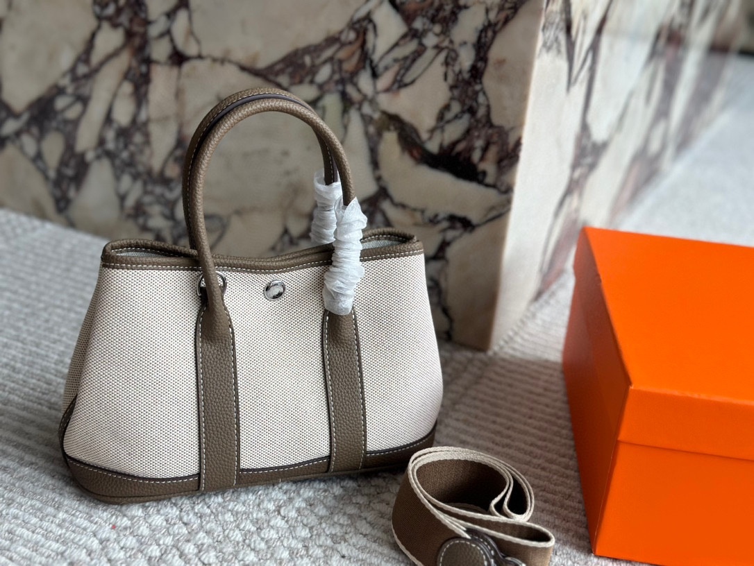 Hermes h garden Beige Quilted Bag 276