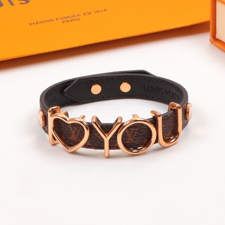 LV bracelet 010