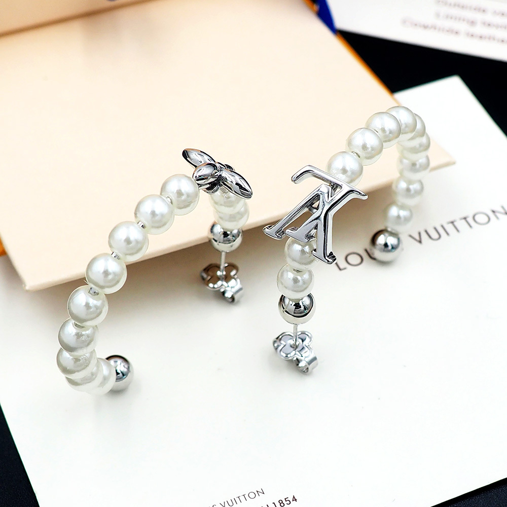 LV Silver Logo-Accented Earrings 301