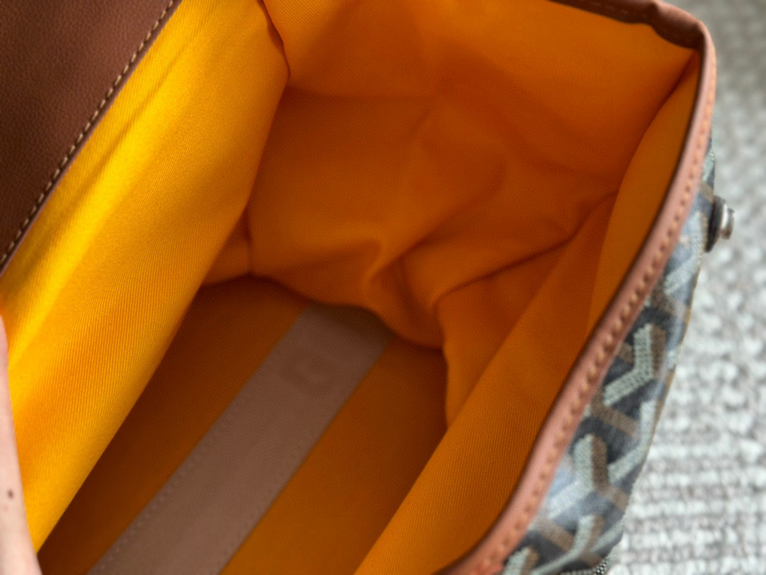 Goyard Brown Quilted Bag 016