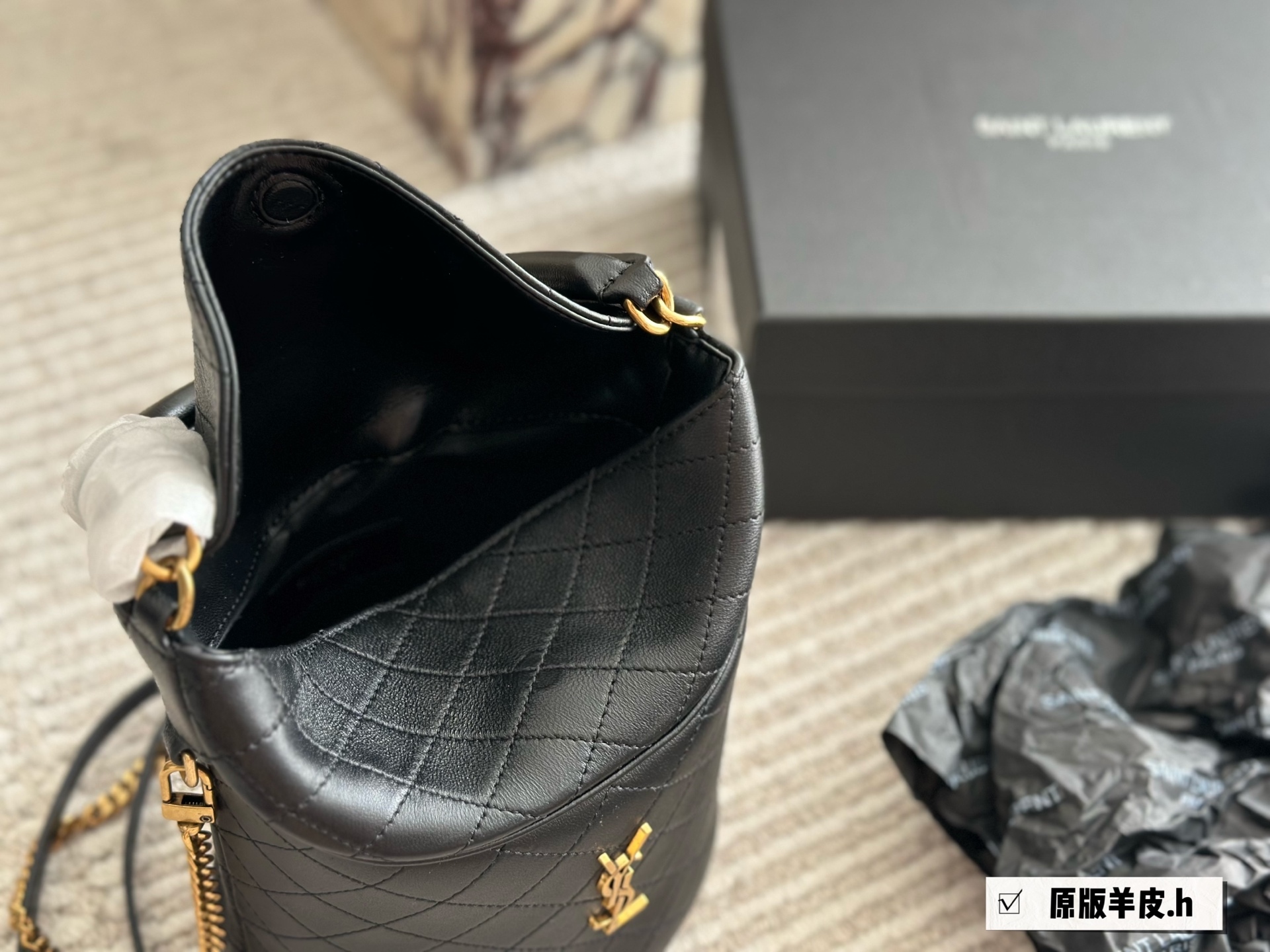 YSL Gold Logo-Accented Bag 157