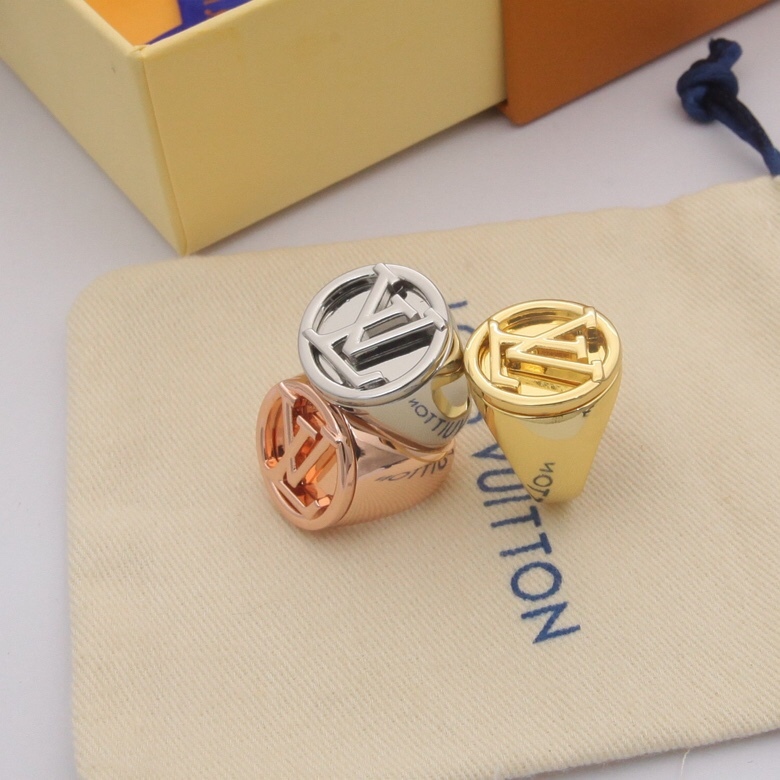 LV Rose Gold Logo-Accented Ring 080