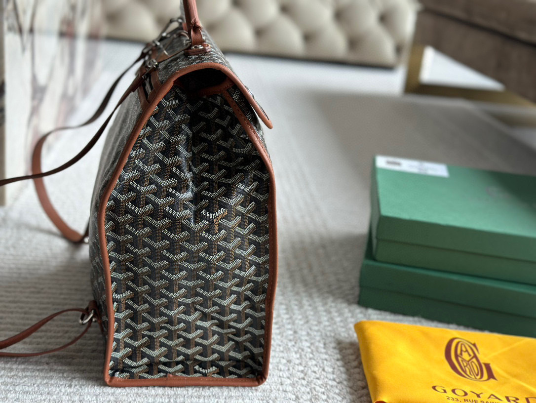 Goyard Brown Quilted Bag 016