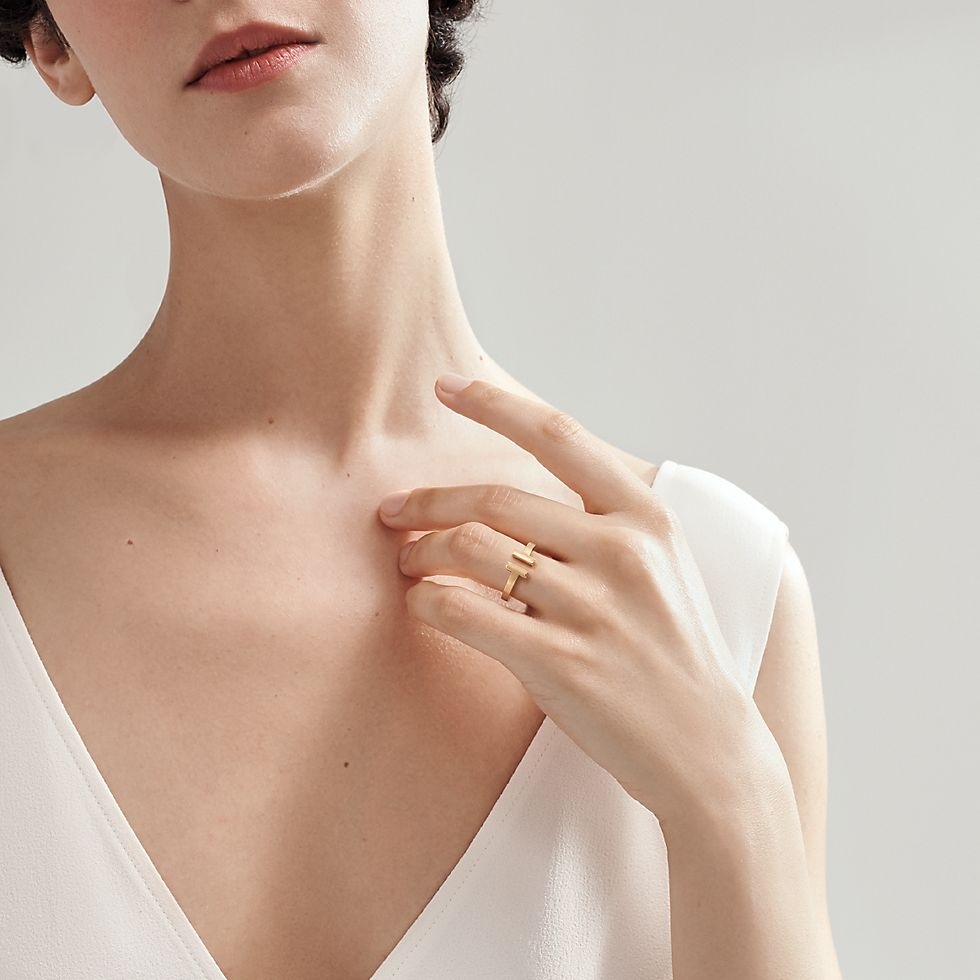 Tiffany Rose Gold Logo-Accented Ring 052