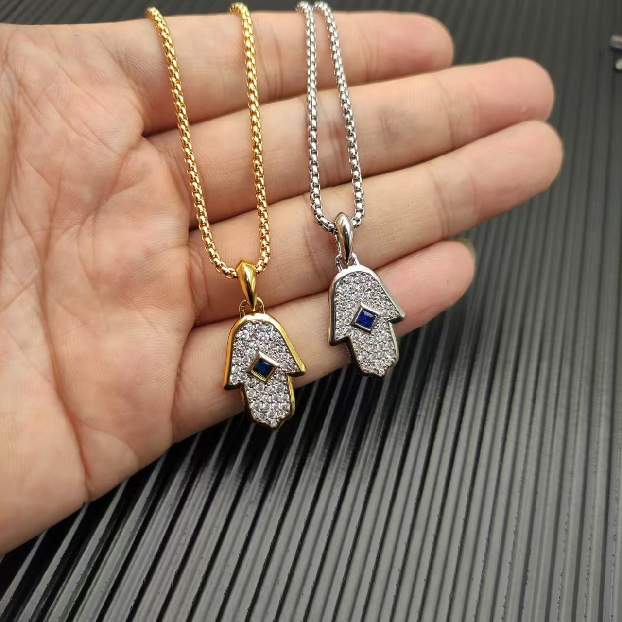 David Yurman Silver Logo-Accented Necklace 178