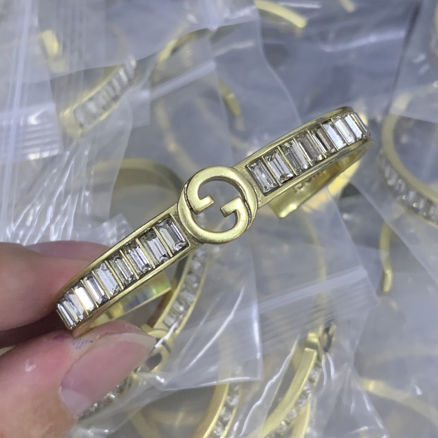 Gucci Gold Logo-Accented Bracelet 489