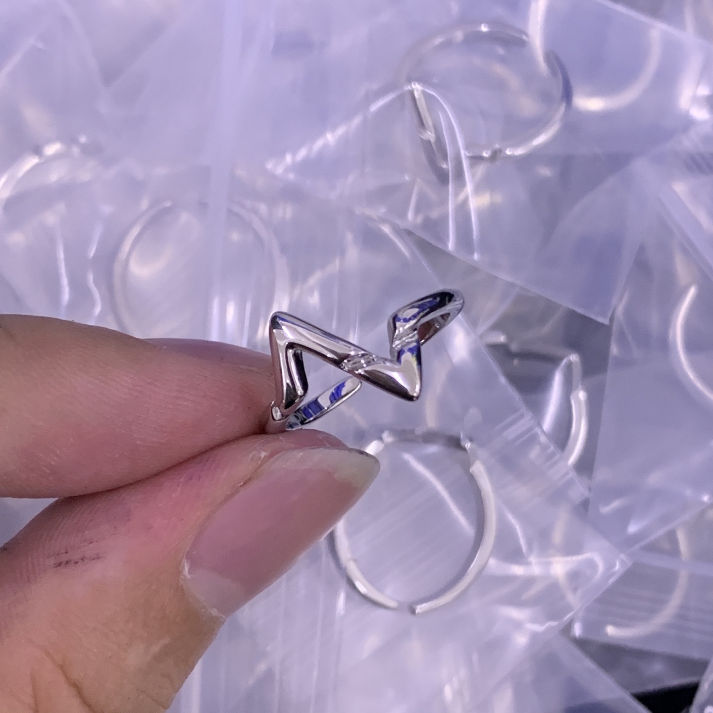 LV Silver Logo-Accented Ring 613