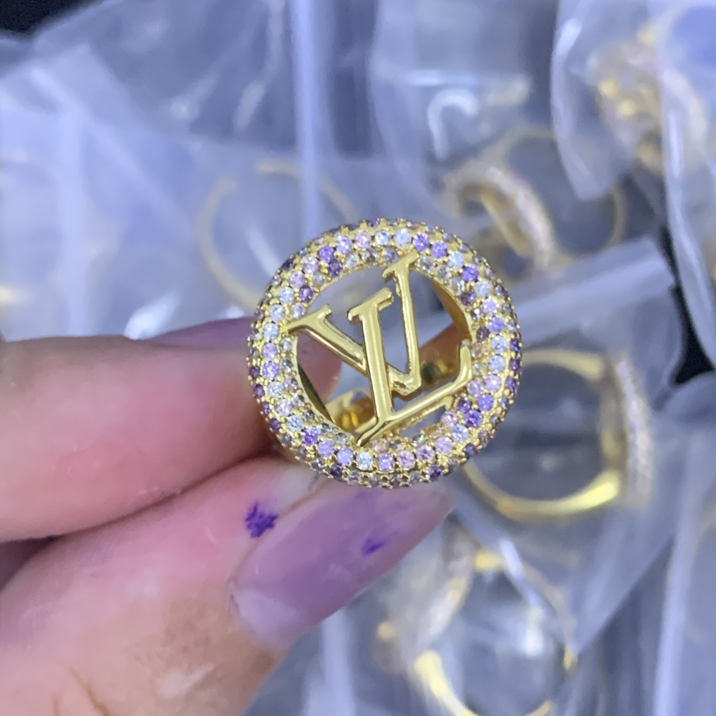 LV Rose Gold Logo-Accented Ring 640