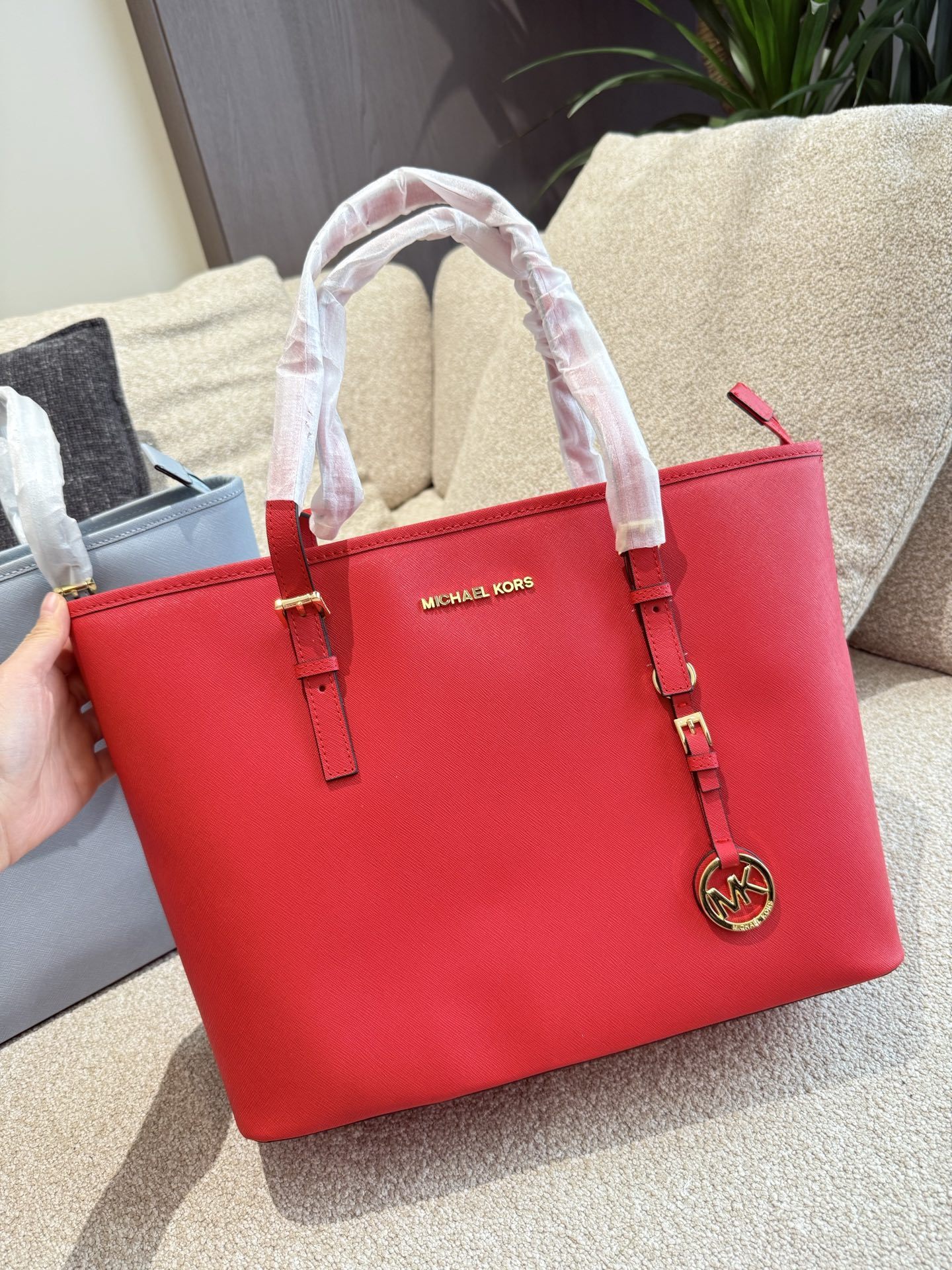 MK Beige Logo-Accented Bag 007