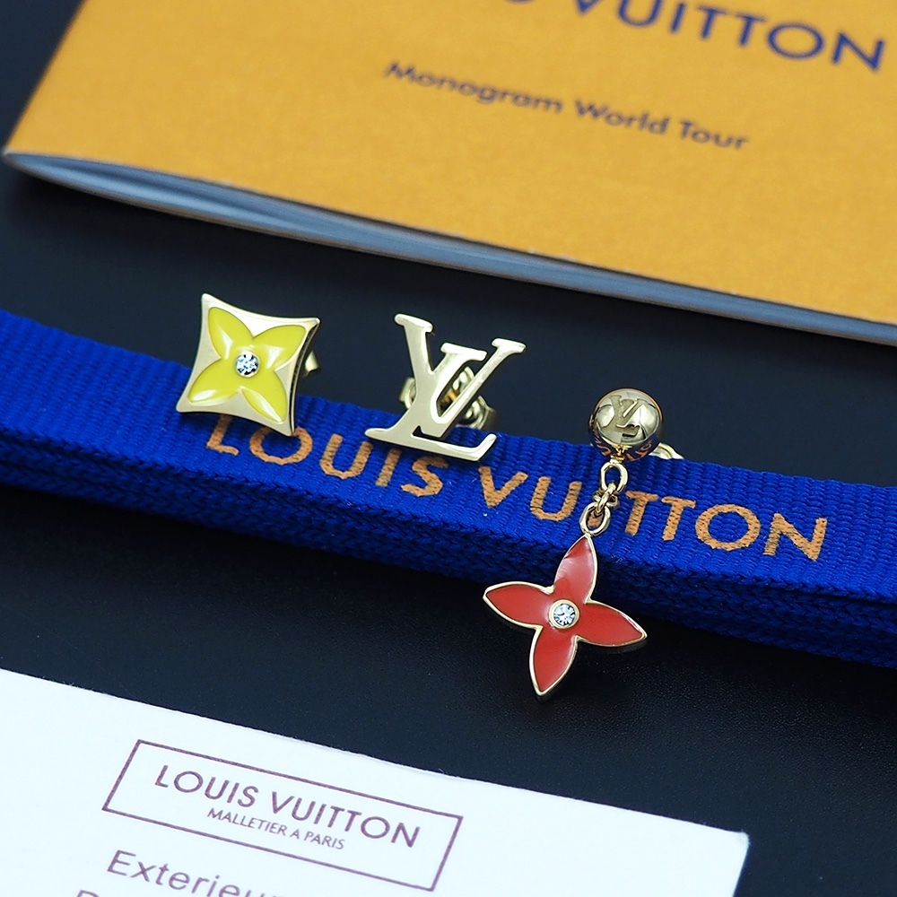 LV Gold Logo-Accented Earrings 133
