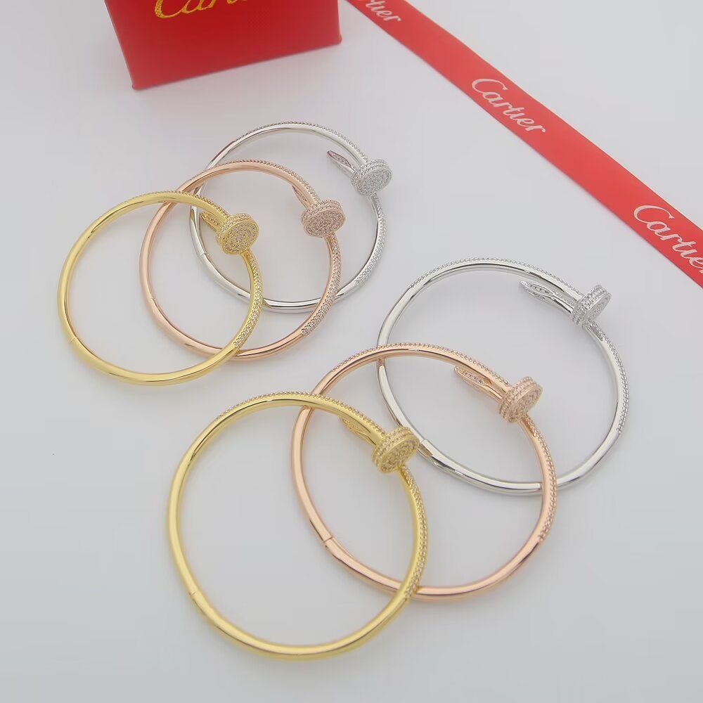 Cartier nail Rose Gold Logo-Accented Bracelet 0022