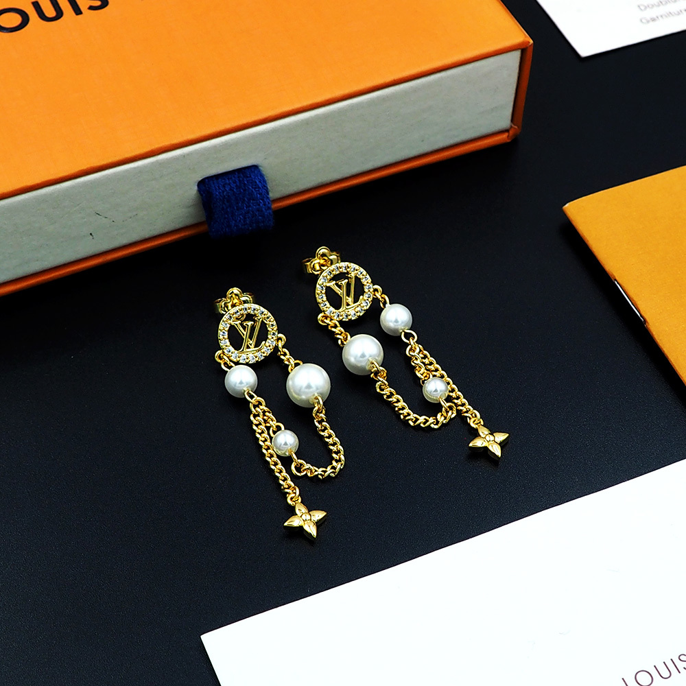 LV Gold Vintage-Inspired Earrings 235