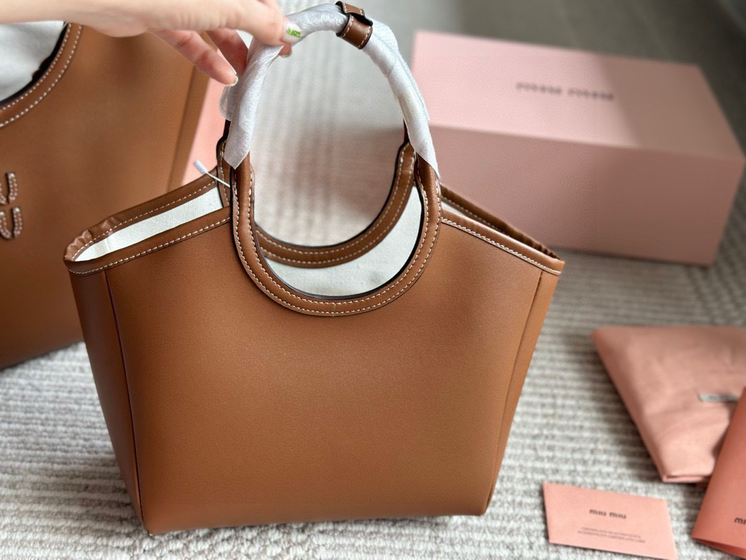 Miu Miu Rose Gold Logo-Accented Bag 169