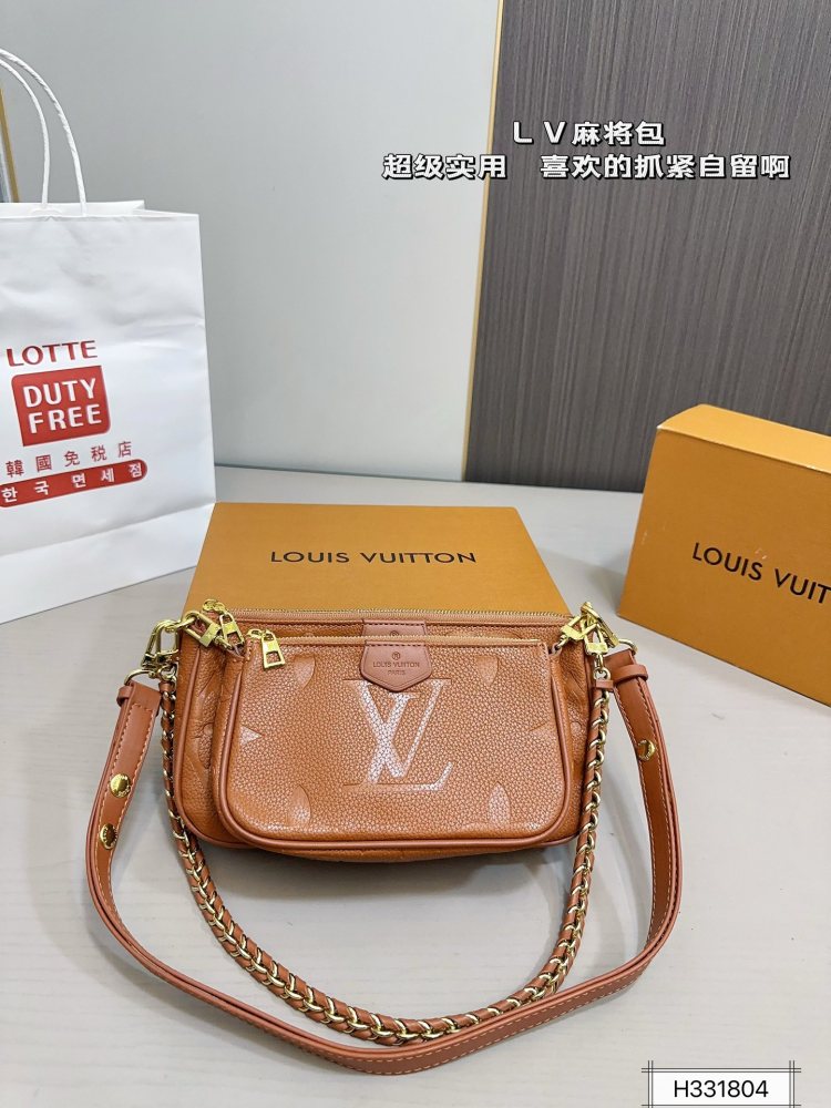 LV Blue Logo-Accented Bag pochetteLV 1620